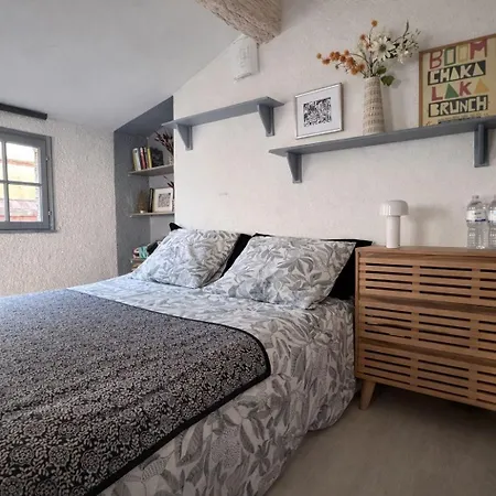 Spacieux Sous Les Toits De Apartman