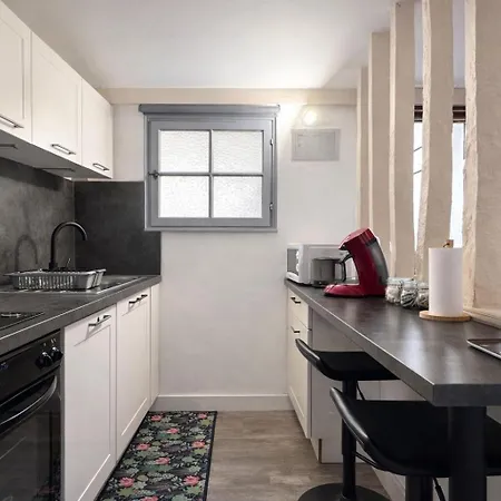 Spacieux Sous Les Toits De