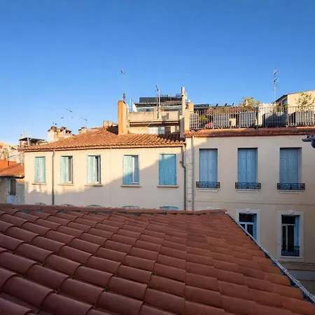 Spacieux Sous Les Toits De Apartman *