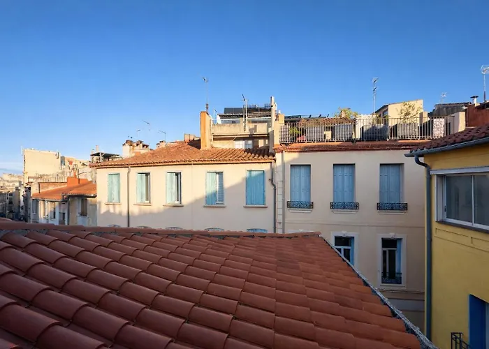 Spacieux Sous Les Toits De Apartment *