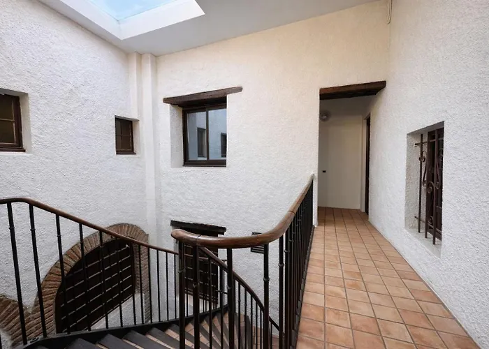 Apartment Spacieux Sous Les Toits De Perpignan